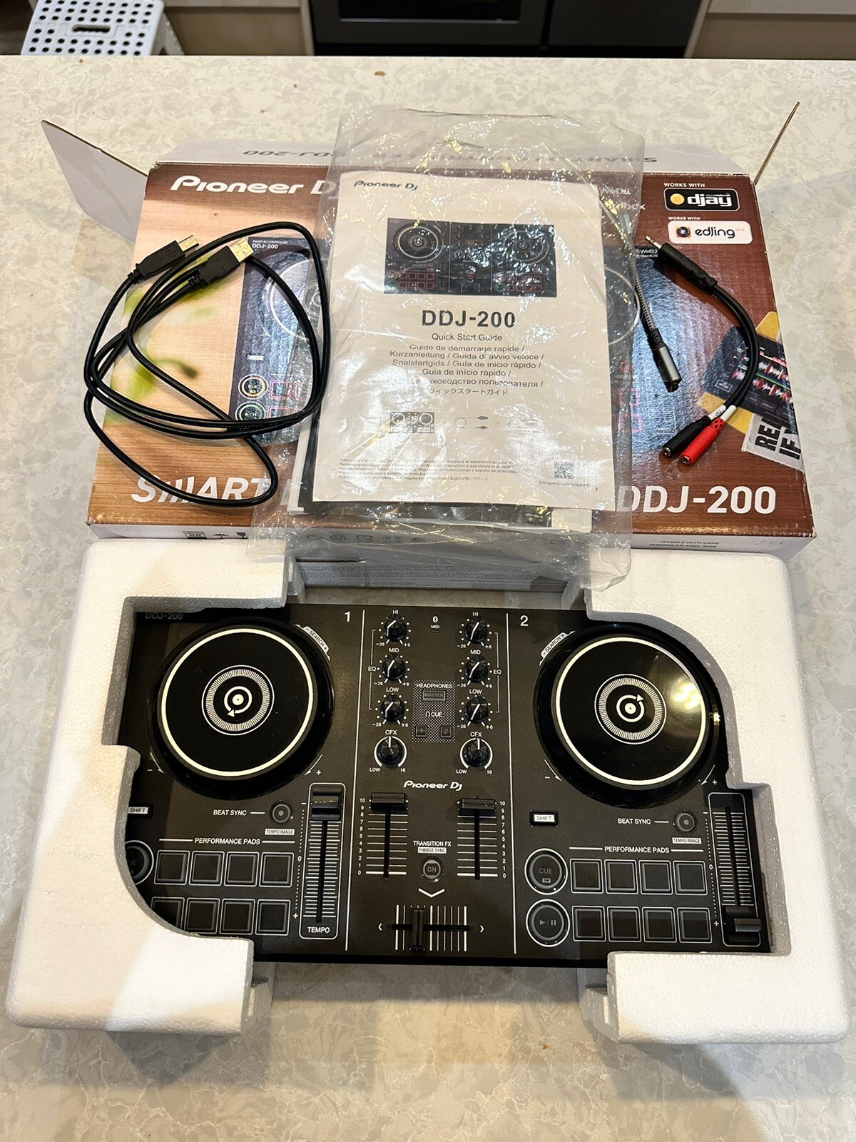Pioneer DJ DDJ200 Smart DJ Controller With Cable in original packaging