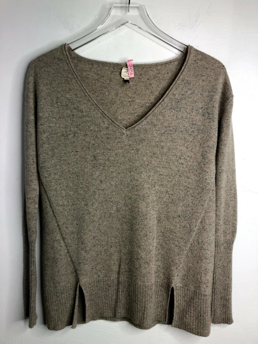Qi sweater sale