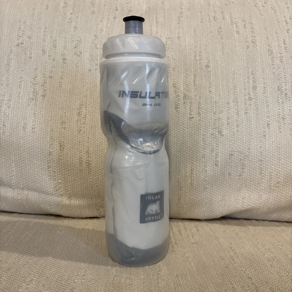 Botella de agua aislada Polar 24 oz azul plata onda transparente hecha en EE. UU. Foto 2 de 3