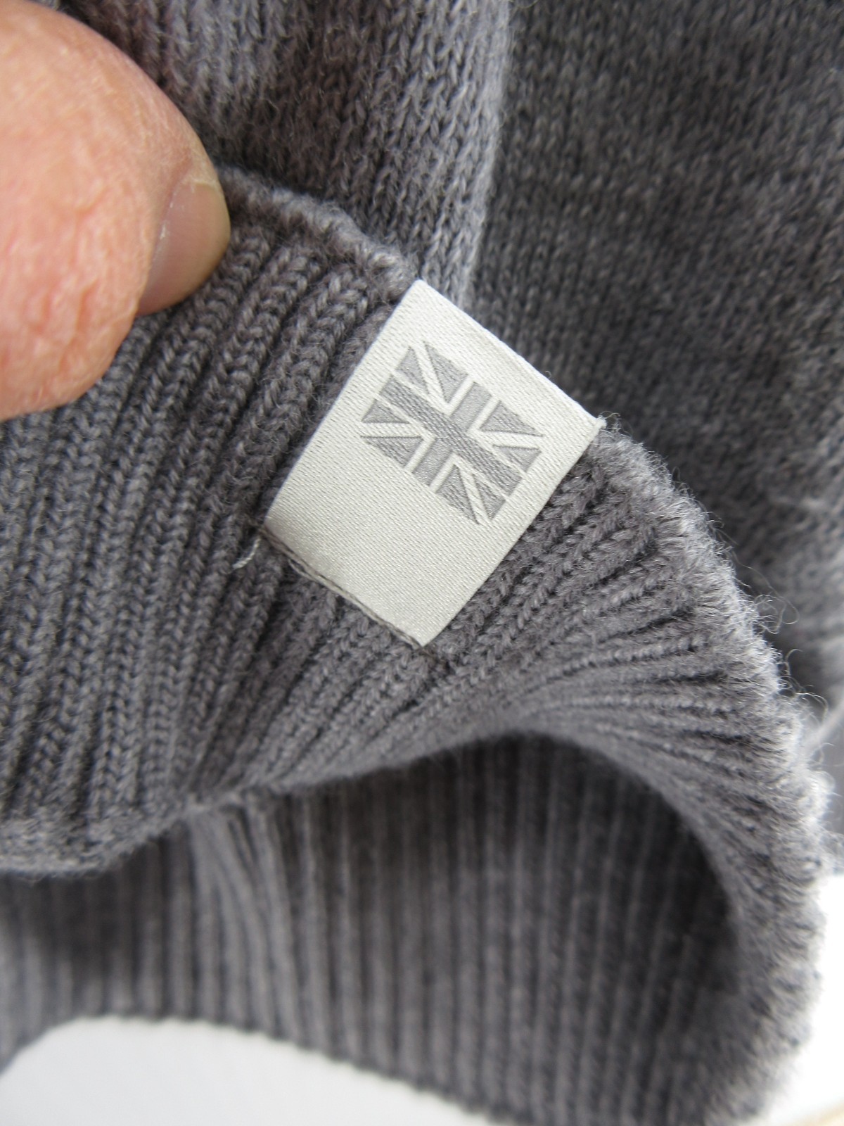 Peregrine Sweater Men XL Gray Wool Polo Pullover Minimalist Logo England NEW