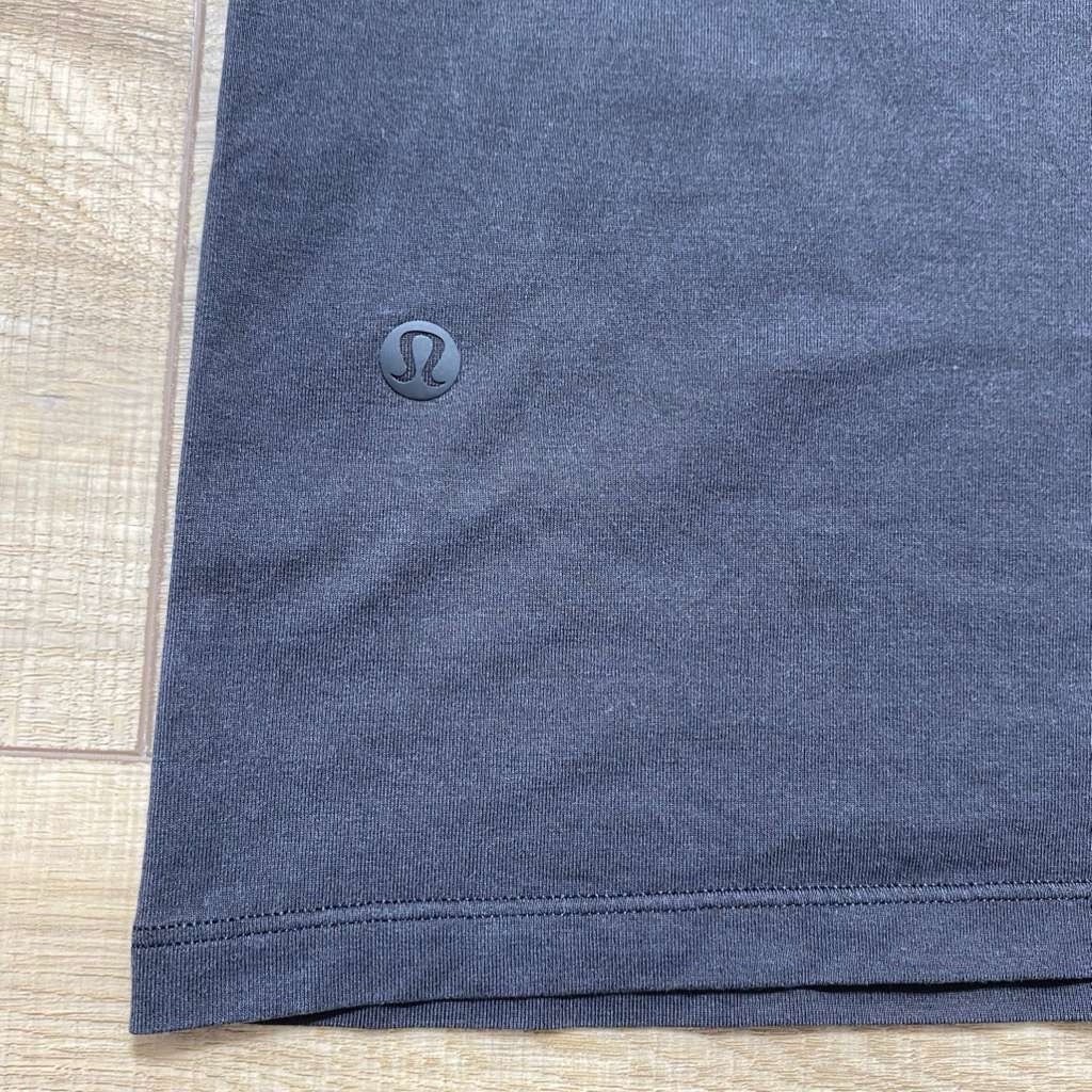 Lululemon Men's Crewneck Solid Basic Short Sleeve… - image 6