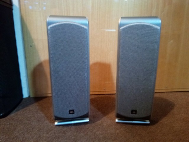 jbl 300 sat