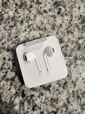 Apple EarPods with Lightning Connector In Ear Canal Headset - White