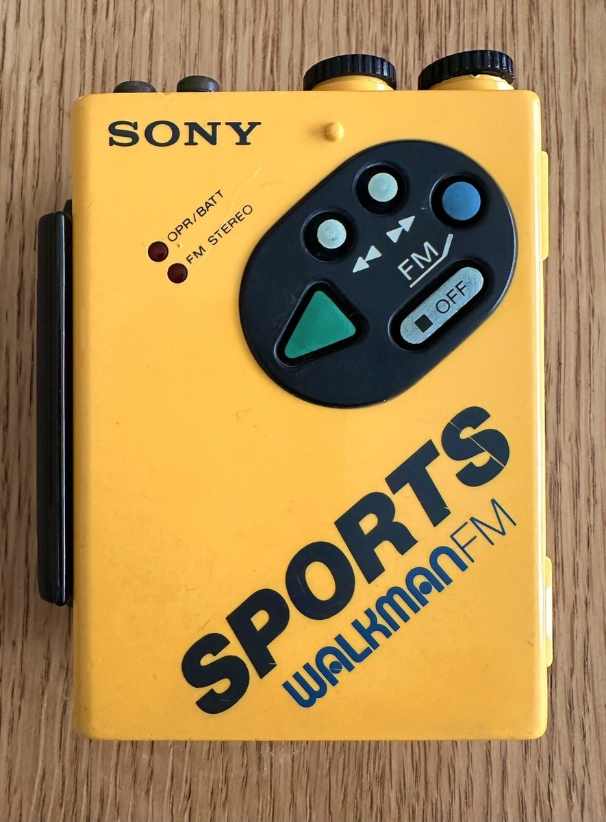 Sony Sports Walkman Yellow WM-F5 Direct-Drive Cassette/FM Portable 