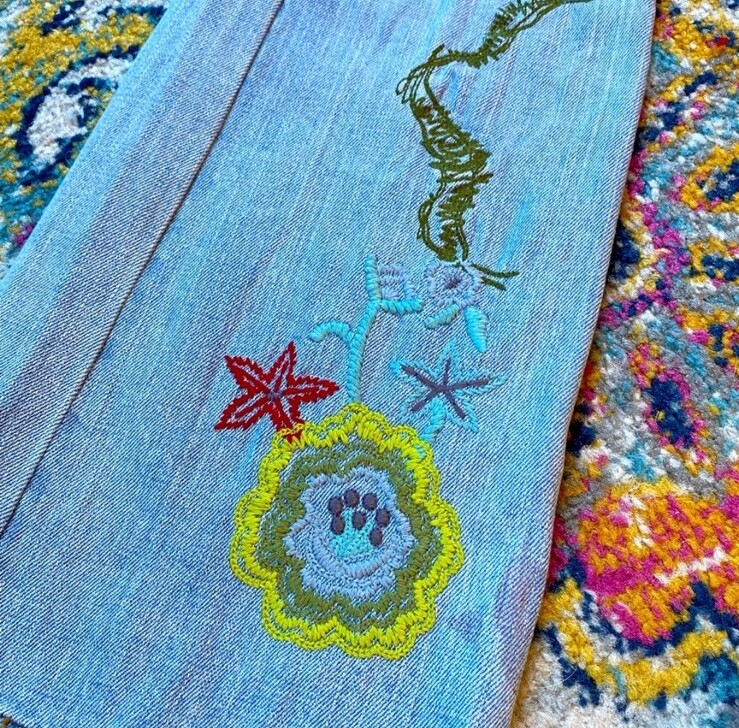 VTG Y2K Bebe Distressed Patchwork Embroidered Fla… - image 9