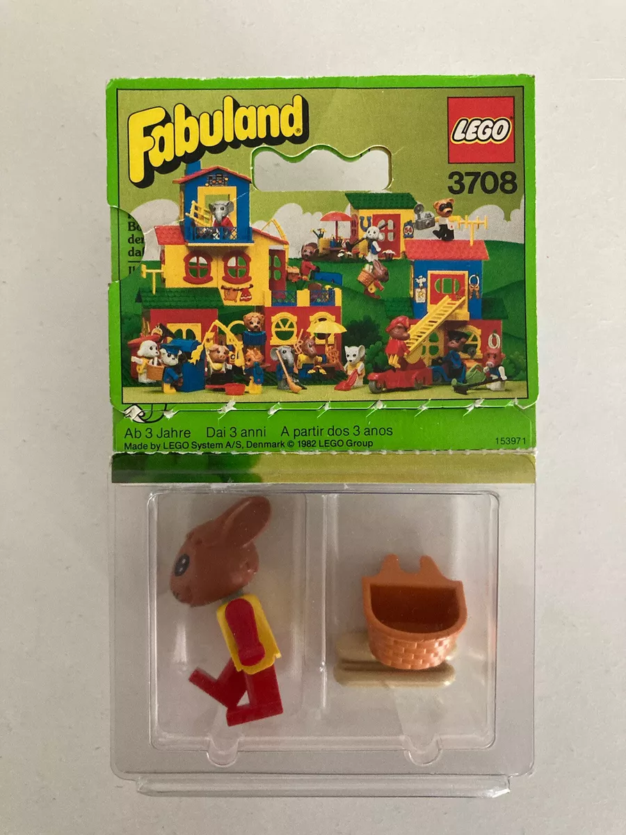 New 1982 Lego Fabuland 3708 Rufus Rabbit Bakers Boy Mint in open box RARE