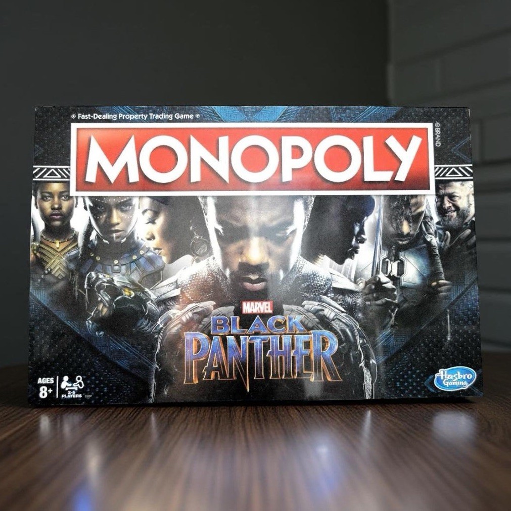Marvel 2018 Complete Box Damage