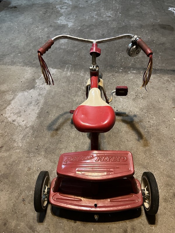 Radio Flyer Vintage Red & White Tricycle 3-Wheel Ride-On w/ Pedals & Tassels