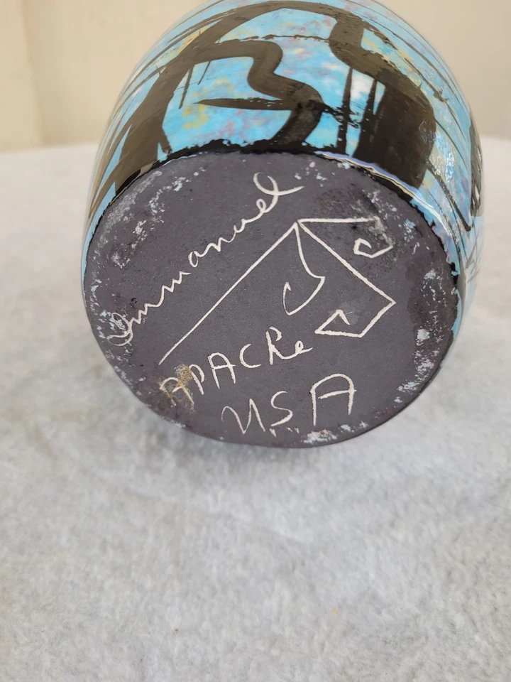 VINTAGE Apache USA 12" Tall Wedding Vase - Image 3 of 4