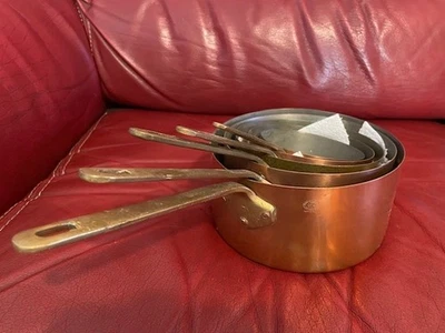 Lot casseroles en cuivre ancien – Métaux Ouvrés Vesoul "Art et Cuisine" - Photo 1/3