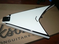 Awesome Jackson Js32t Af White With Black Bevels Fully Set Up !!!