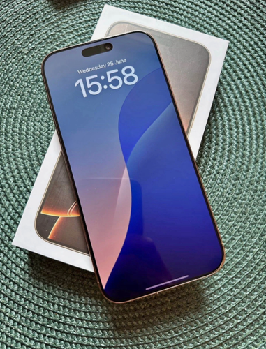 Smartphone iPhone 16 Pro Max Desert Titanium 256 Go débloqué