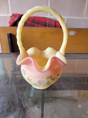 Fenton Burmese Mini Basket  Bill Fenton