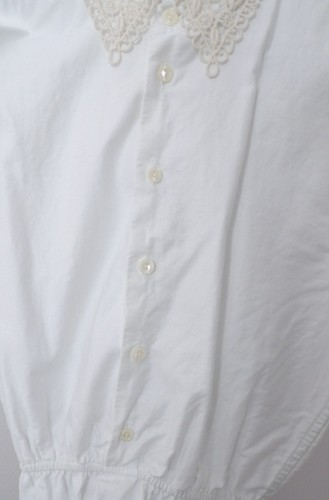 LizWear Petite Blouse Long Sleeve Lace Collar 100% Cotton Body Suit Style Size P - Picture 3 of 4