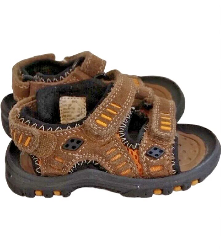 Sandalias de cuero Kid Connection Action Flex Shoes para niños pequeños talla 4 Foto 2 de 4