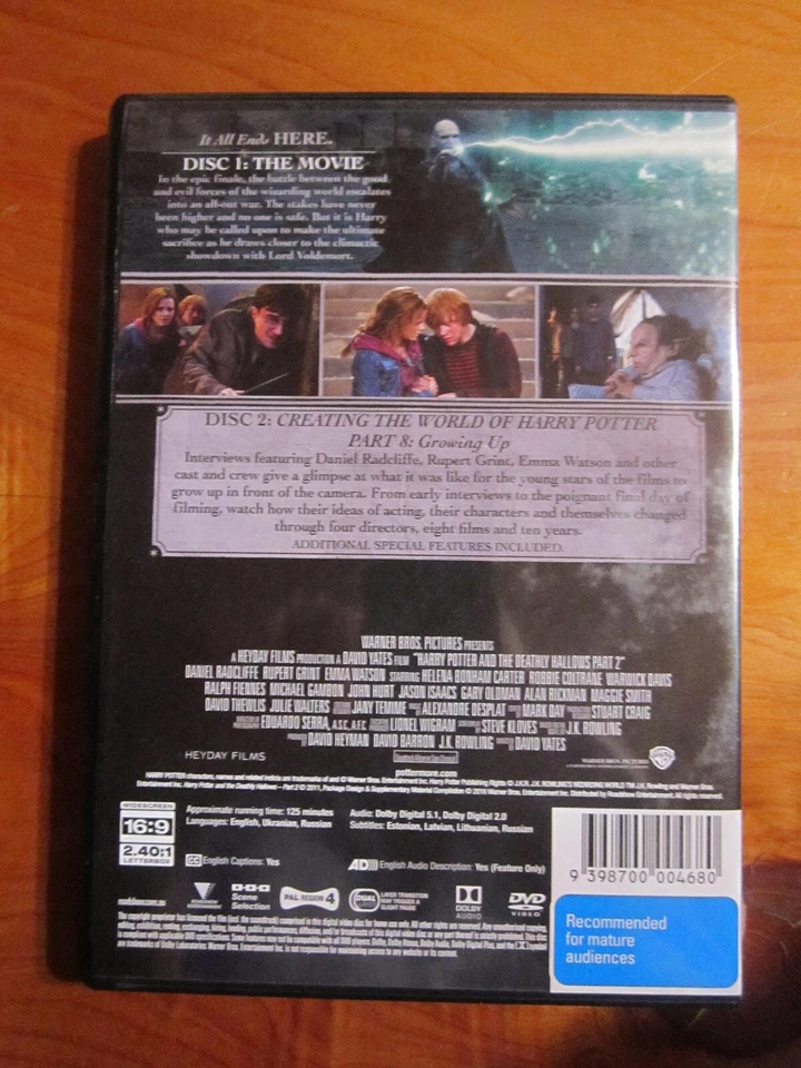 DVD  HARRY POTTER AND THE DEATHLY HALLOWS PART 2   2 DISC SPECIAL EDITION - Image 2 of 2