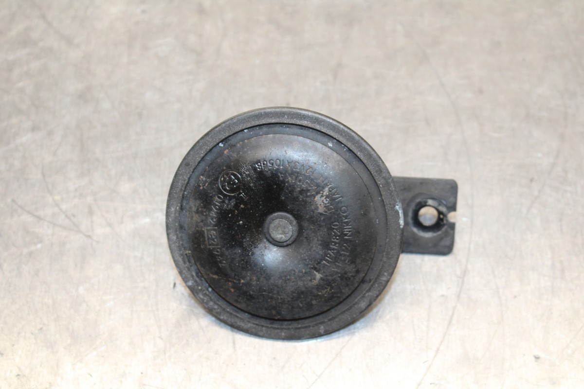 12-13 KAWASAKI Z1000 HORN SIGNAL BB743 | eBay