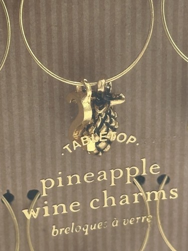 Pottery Barn Gold Tone Numbered 1-6 Pineapple Wine Charms Tabletop New In Box - Picture 3 of 5