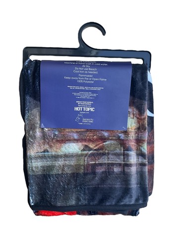 Studio Ghibli Kiki's Delivery Service Blanket Throw 45" x 60" Our Universe NEW - Picture 3 of 3