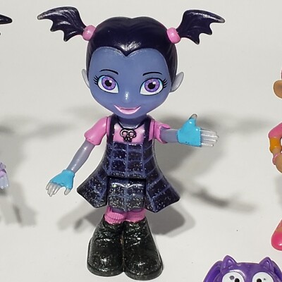 Simba Vampirina Figurenset – Mit Vampirina & Hund Wolfie, Beweglich, Ca. 4-8 Cm Groß, Für Kinder Ab 3 Jahren
