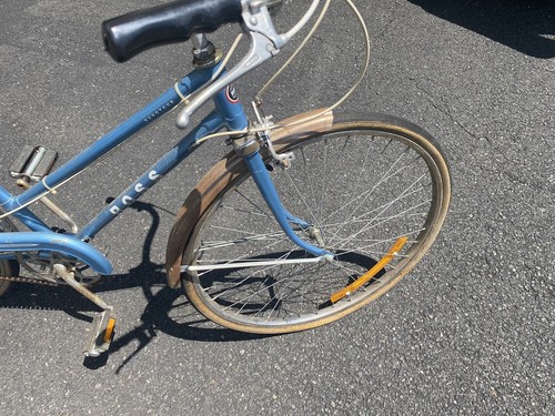 Vintage Ross 1020 Ladies 3 Speed Bicycle - Picture 10 of 10