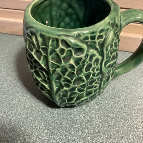 Cabbage Leaf Mug - Picture 2 of 5