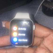 Apple Watch Series 4 nike 44mm Aluminum gps  Cellular Sport Band unlocked