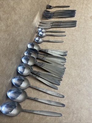 36 Piece Amefa TULIP TIME Stainless Holland Satin Handle Silverware Flatware