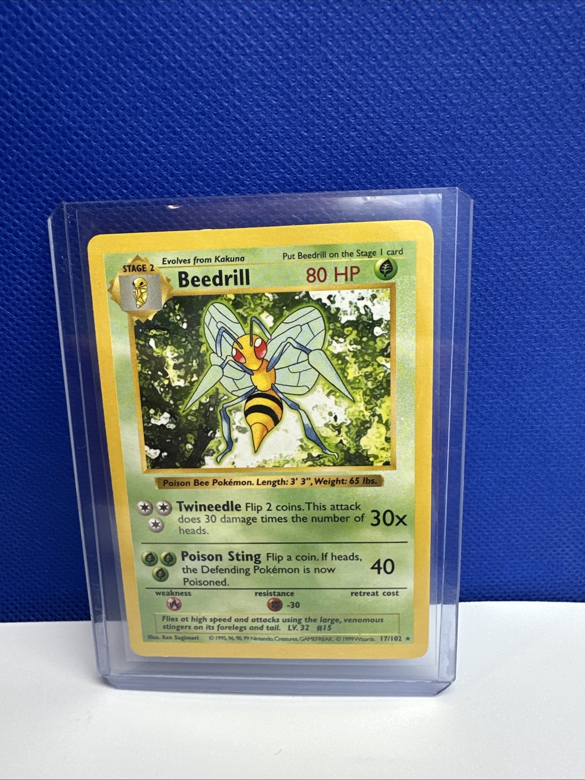 1999 Pokemon Beedrill 017/102 Base Set (Shadowless)