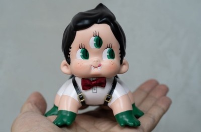 Abao Unbox Industries Vinyl Figur Sofubi Toy DEDE X IXTEE Edition Spider Baby