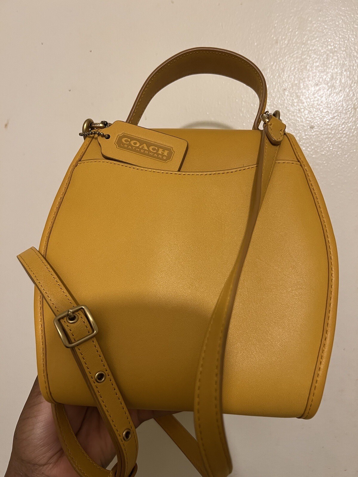 Coach Turnlock Curved Vintage Top handle Bag Gem