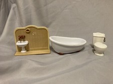 Epoch Calico Critters/Sylvanian Families 3 piece bathroom set, sink, tub, toilet
