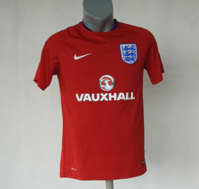 England 2016 - 2017 Training Jersey Nike Red Shirt Size M Football Vauxhall Kit