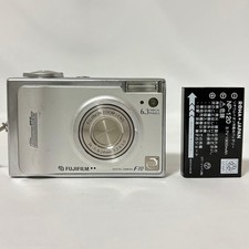 FUJIFILM FinePix F10 Compact Digital Camera Fully Functional Tested