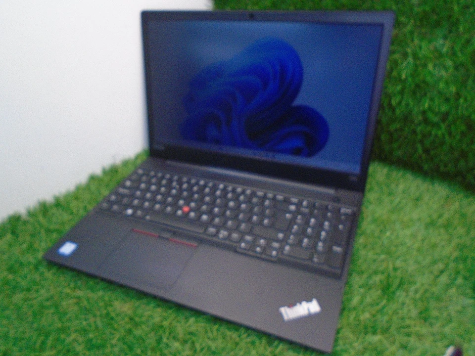 Lenovo ThinkPad E590 · i7-8565U · 8GB · 256GB, photo 3 of 5