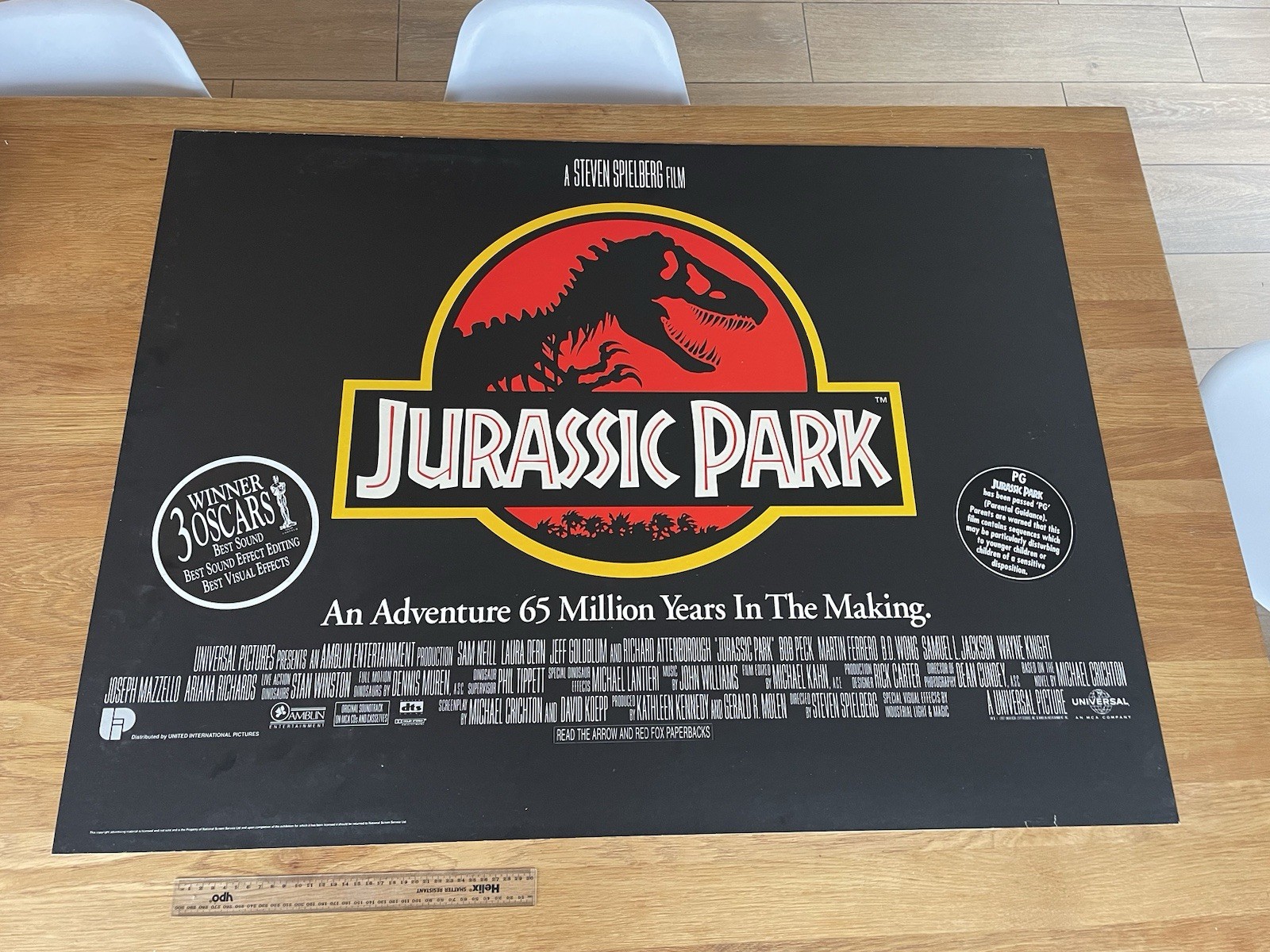 Original 1993 Jurassic Park movie Theatre Card / Poster. Quad Size