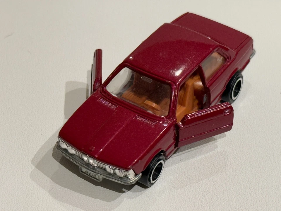 Vintage Tomy Tomica No. F43 BMW3201, Cranberry Red Diecast- (NM Condition) - Image 2 of 4