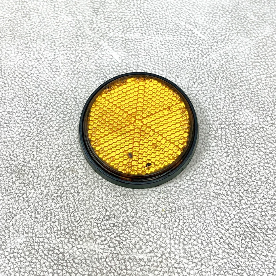 REFLETOR AMARELO ESPECIAL 78 YAMAHA XS650 XS 650 - Imagem 2 de 4