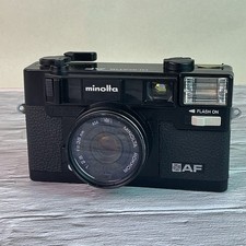 Vintage MINOLTA HI-MATIC AF 35mm Film Camera With Case Cover WORKS NO FLASH 