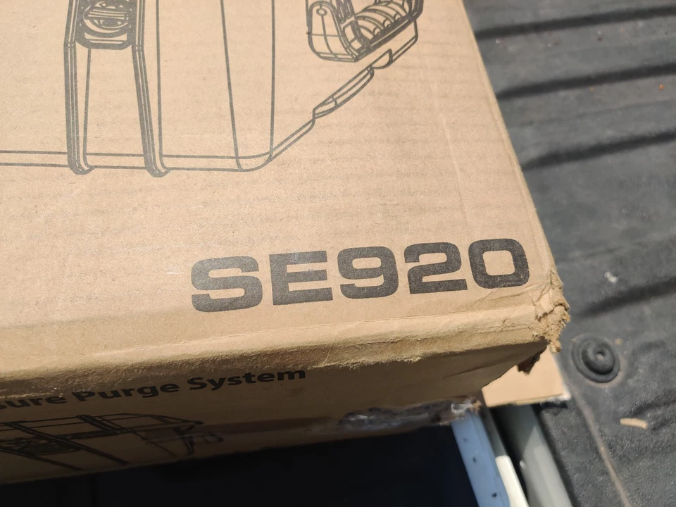 New Seahorse SE920 With Liners Photo Case Great for Protecting Your Equipment  - Image 2 of 4