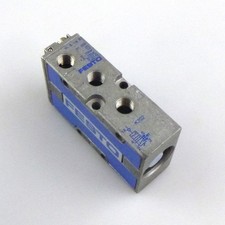 Festo pneumatic valve VL-5-1/8-B 31000 NOV