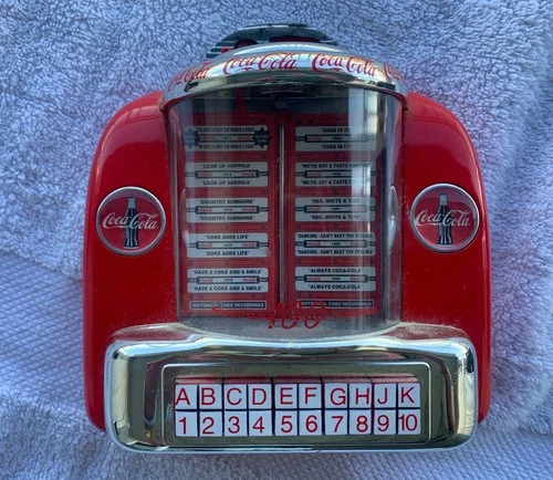 Vintage Coca Cola Musical Coin Bank Die Cast Tabletop Jukebox 1996 C-88