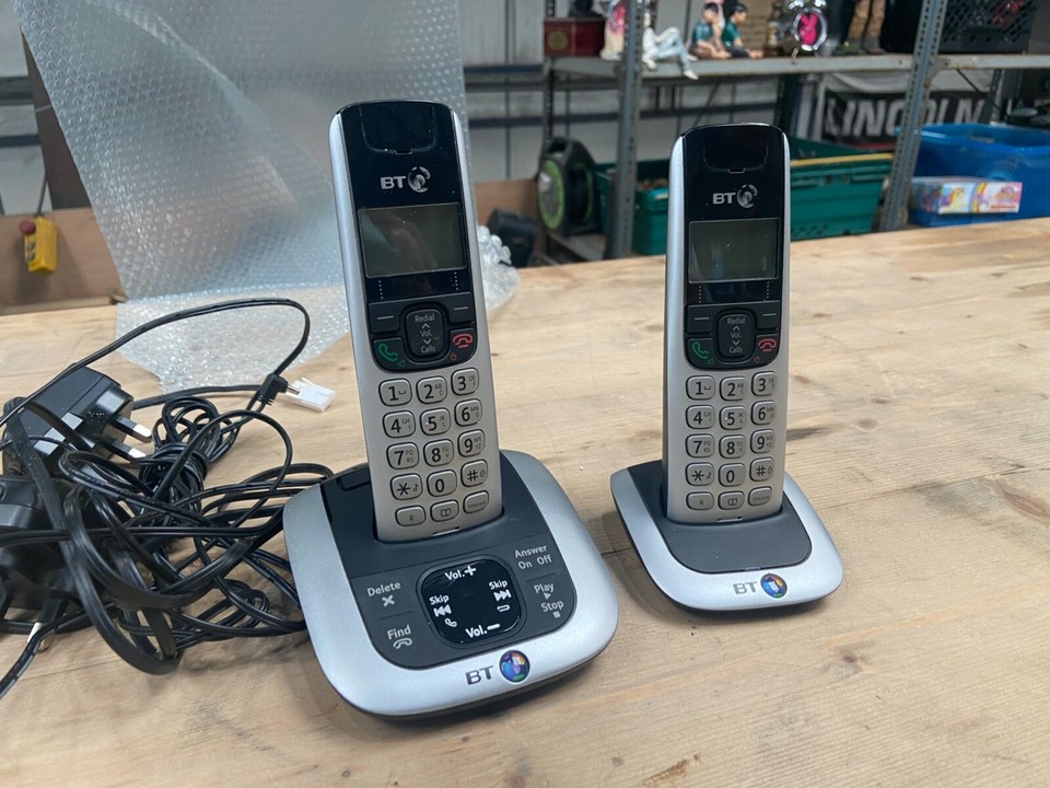 BT Twin Home phone Handset BT3520 With Answer Machine eBay