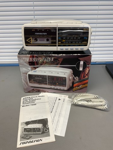 Vintage Soundesign AM FM Clock Radio Cassette with Telephone 7580IVY New in Box