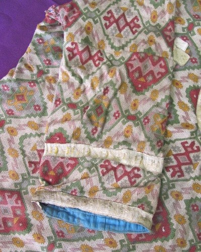 18TH CENTURY ANTIQUE CHRISTIAN RELIGIOUS CHURCH ROBE TUNIC w/METAL EMBROIDERY - Picture 8 of 10