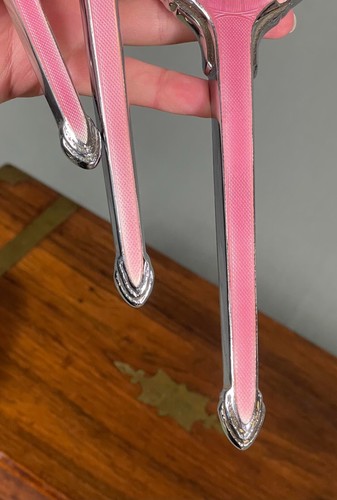 Vintage Art Deco 1920s Pink Guilloche Enamel Brush and Mirror Dressing Table Set - Picture 8 of 10