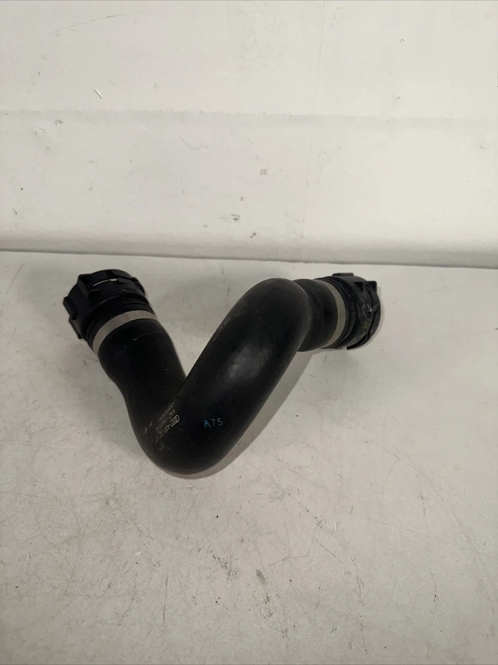 奥迪 A7 2015 上部散热器冷却液软管线原始设备制造商 — 第 3/4 张图片