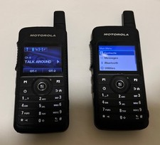 Lot Of 2 MOTOROLA SL7550 MotoTRBO UHF R1 403-470Mhz AAH81QCN9NA2AN
