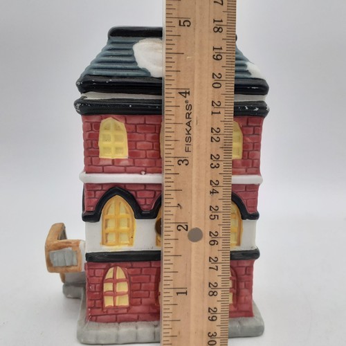 Vintage Ceramic Christmas Village House Miniature Light Up Holiday Snow Decor - Picture 8 of 9