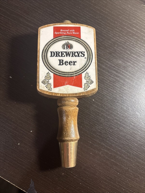 Vintage Drewrys Beer 6.5" Wooden Beer Tap Handle.  Mancave Bar Garage 